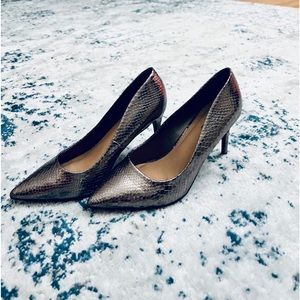 Pewter Snakeskin Heels Torrid 8 1/2 Wide
